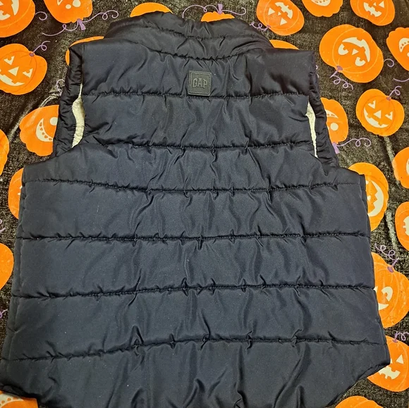 Gap Vest - Picture 2 of 4